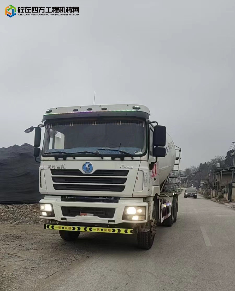 https://images.tongzsf.com/tong/truck_machine/20231231/16591300c5c520.jpeg