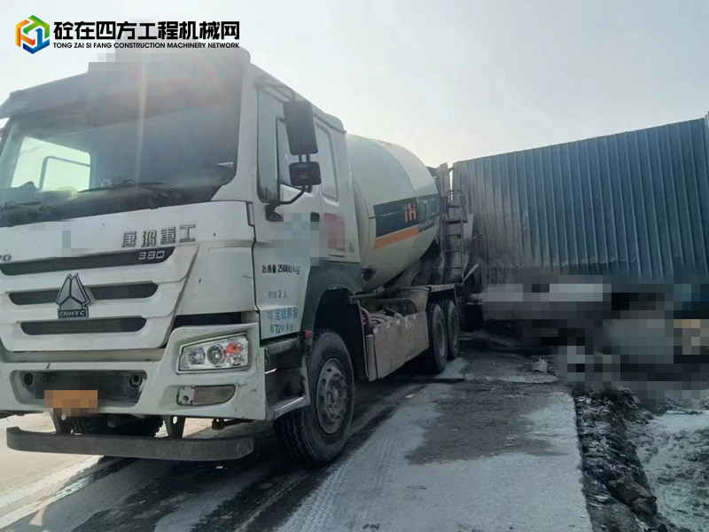 https://images.tongzsf.com/tong/truck_machine/20240102/16593a4c1350ee.jpg