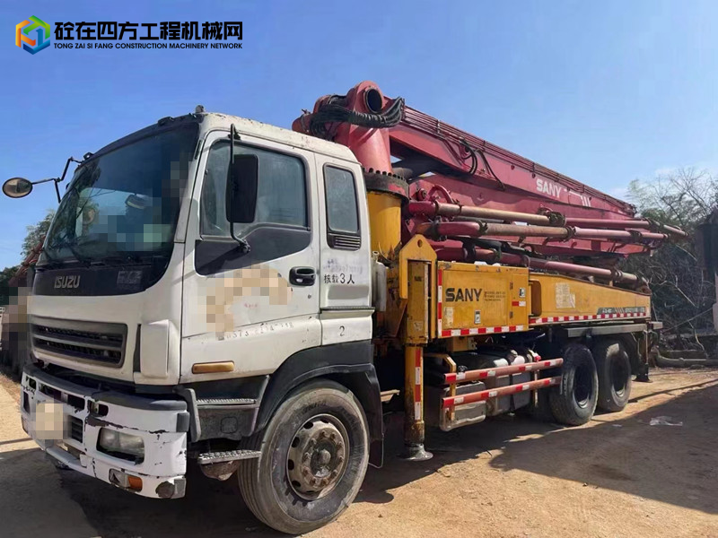 https://images.tongzsf.com/tong/truck_machine/20240103/16594fe7d9fb25.jpg