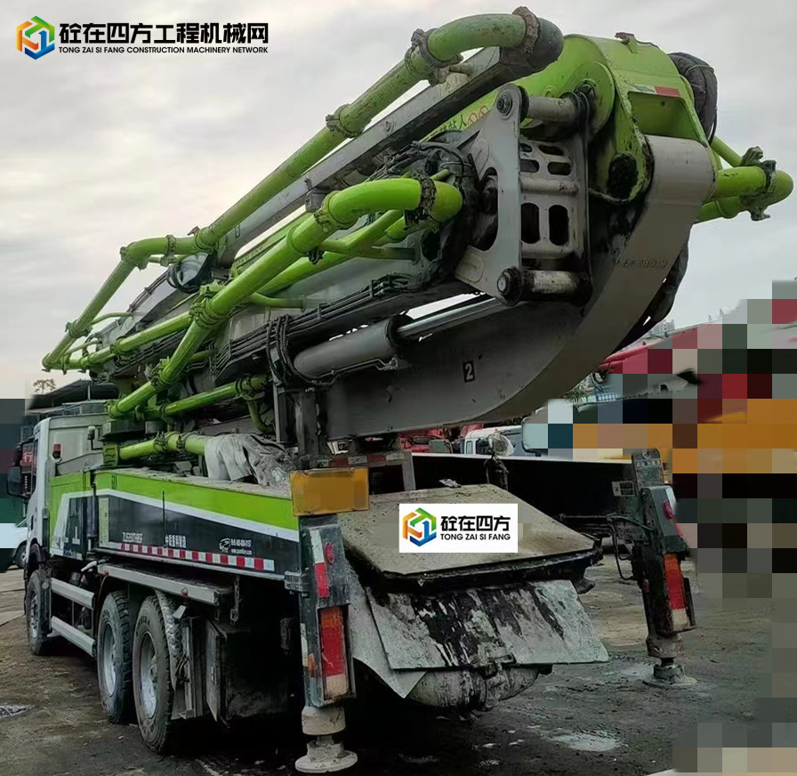 https://images.tongzsf.com/tong/truck_machine/20240103/1659524c3b5cac.jpg