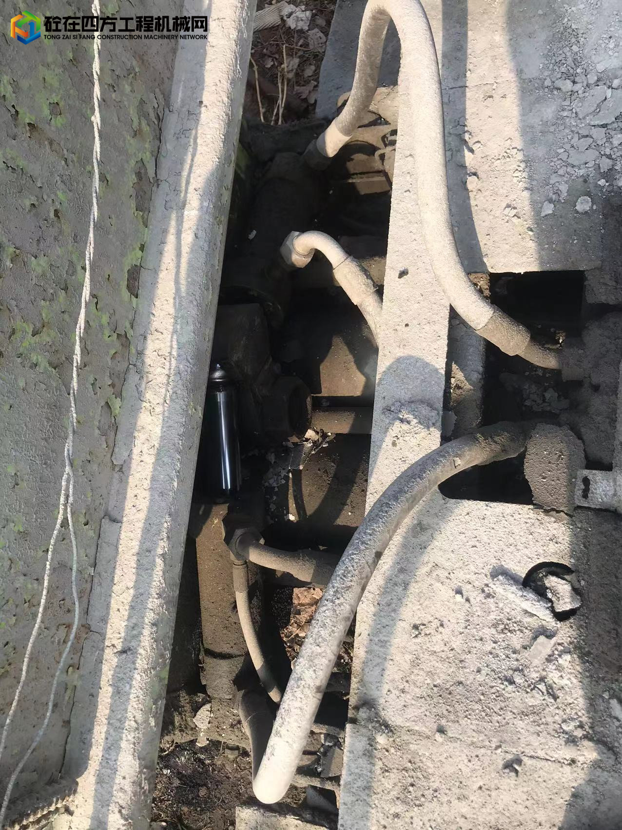 https://images.tongzsf.com/tong/truck_machine/20240105/16597c01326301.jpg