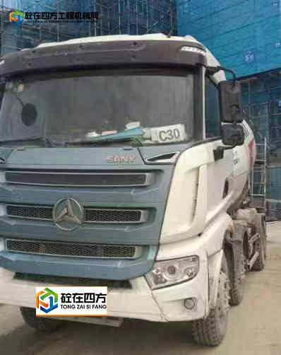 https://images.tongzsf.com/tong/truck_machine/20240105/16597c9bc8b409.jpg