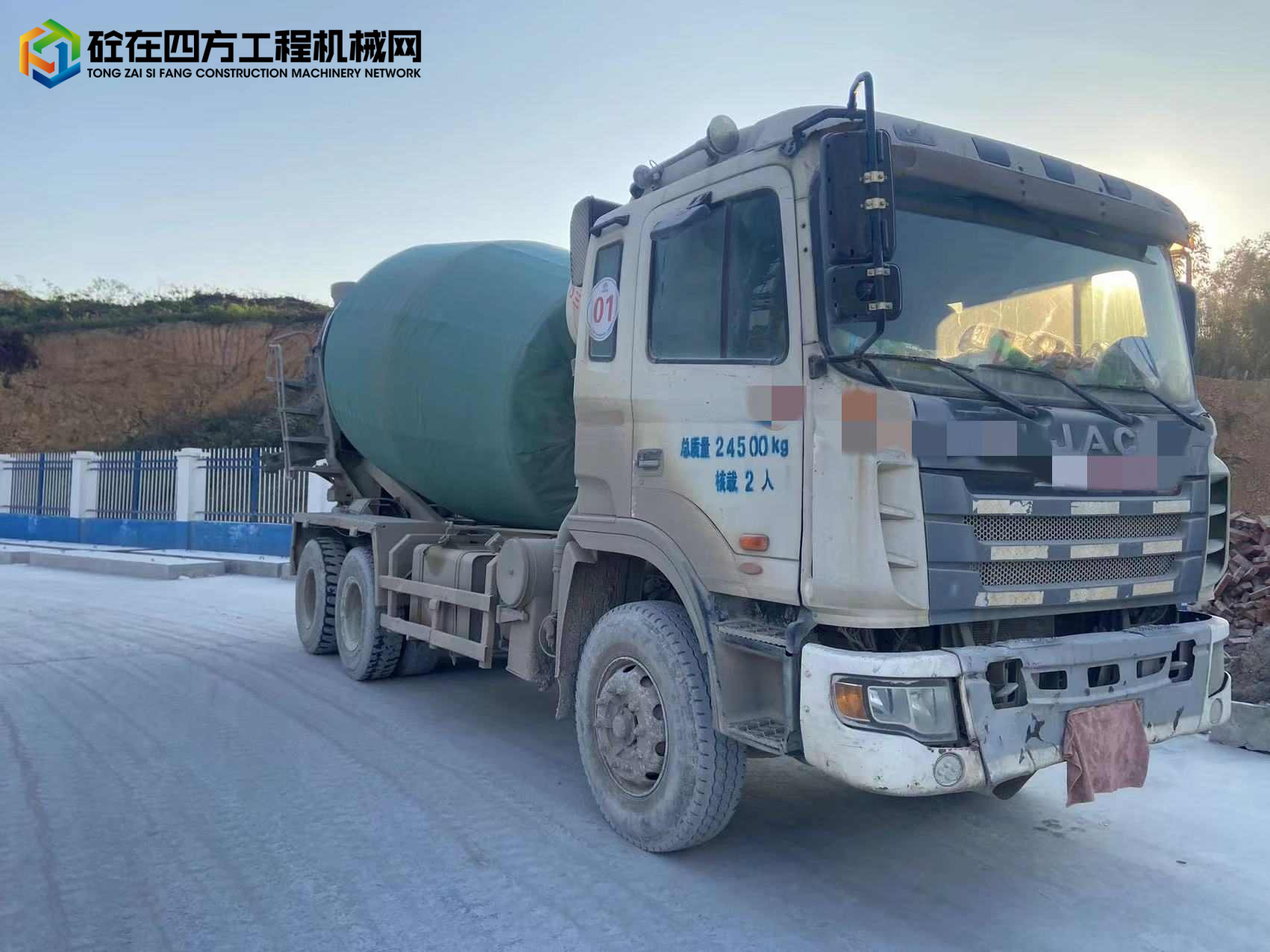 https://images.tongzsf.com/tong/truck_machine/20240109/1659ca980796ff.jpg