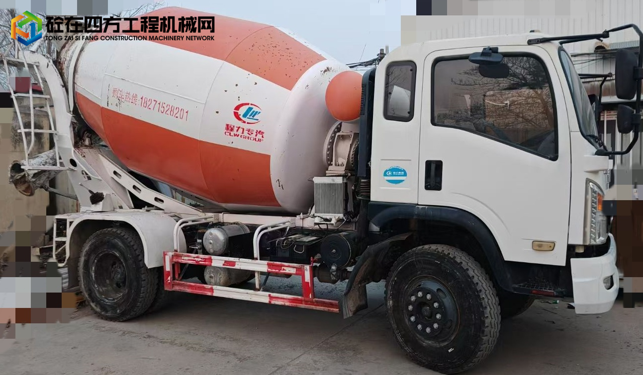 https://images.tongzsf.com/tong/truck_machine/20240110/1659e601fec364.jpg