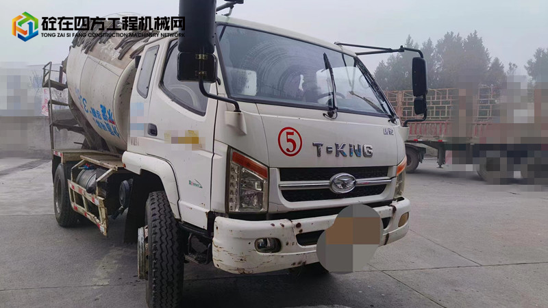 https://images.tongzsf.com/tong/truck_machine/20240111/1659fb2057c010.jpg