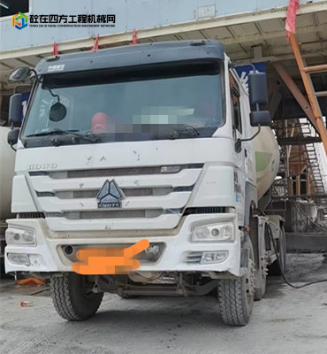 https://images.tongzsf.com/tong/truck_machine/20240112/165a08b120a678.jpg