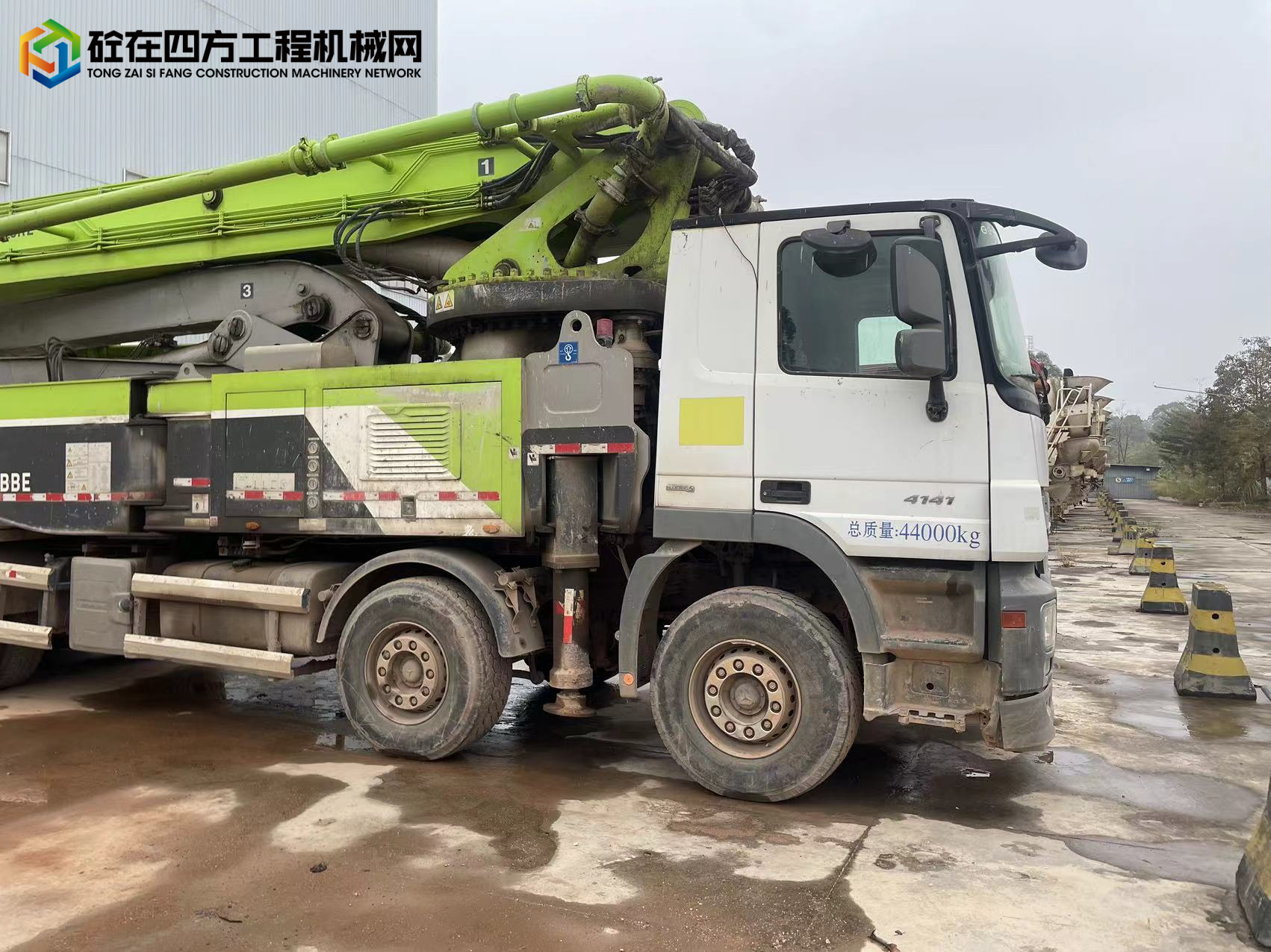 https://images.tongzsf.com/tong/truck_machine/20240112/165a099843cd02.jpg