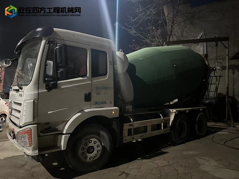 https://images.tongzsf.com/tong/truck_machine/20240116/165a5d1f5cebc9.jpg