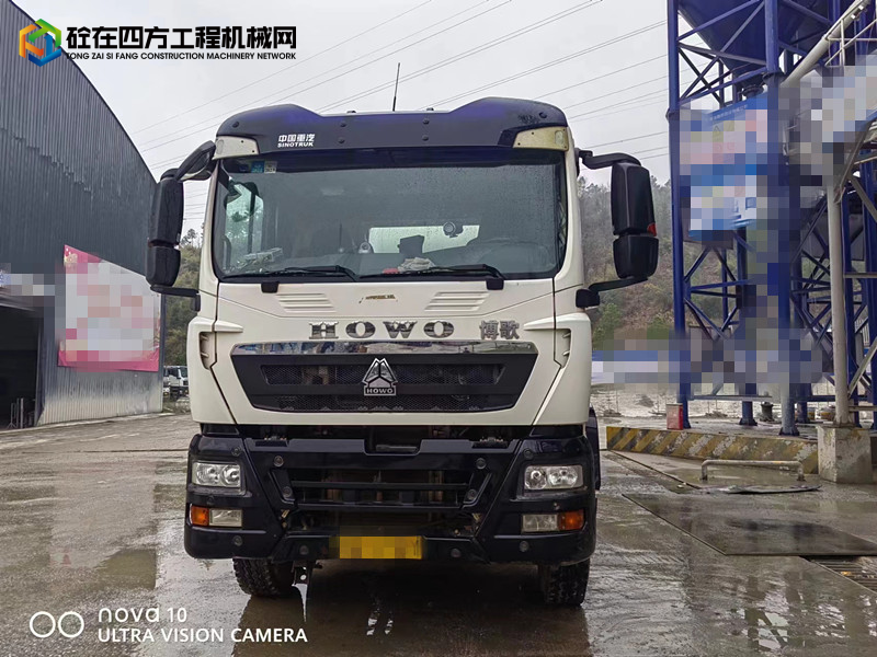 https://images.tongzsf.com/tong/truck_machine/20240119/165a9c90c412aa.jpg