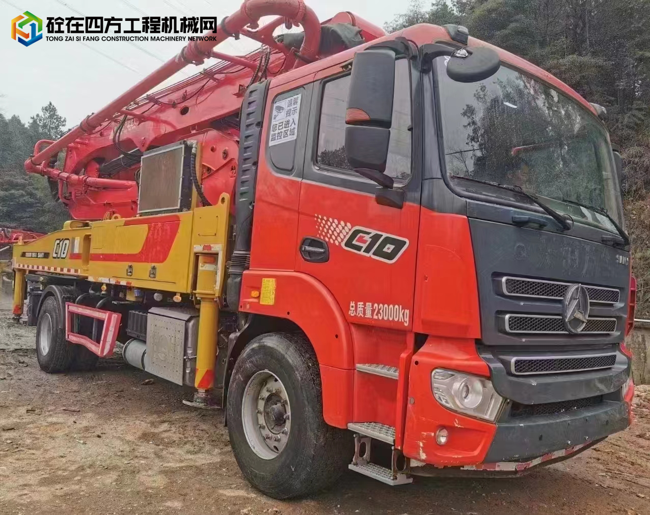 https://images.tongzsf.com/tong/truck_machine/20240119/165a9e8c36d8e2.jpg