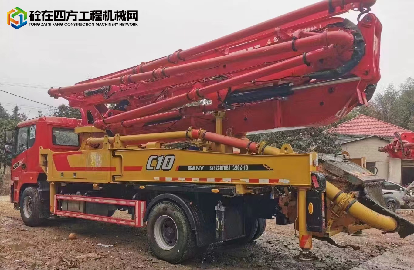 https://images.tongzsf.com/tong/truck_machine/20240119/165a9e8c9e75e7.jpg