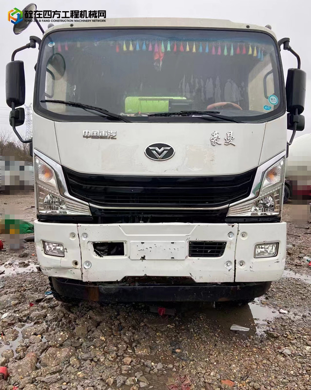 https://images.tongzsf.com/tong/truck_machine/20240119/165aa2ca023020.jpg