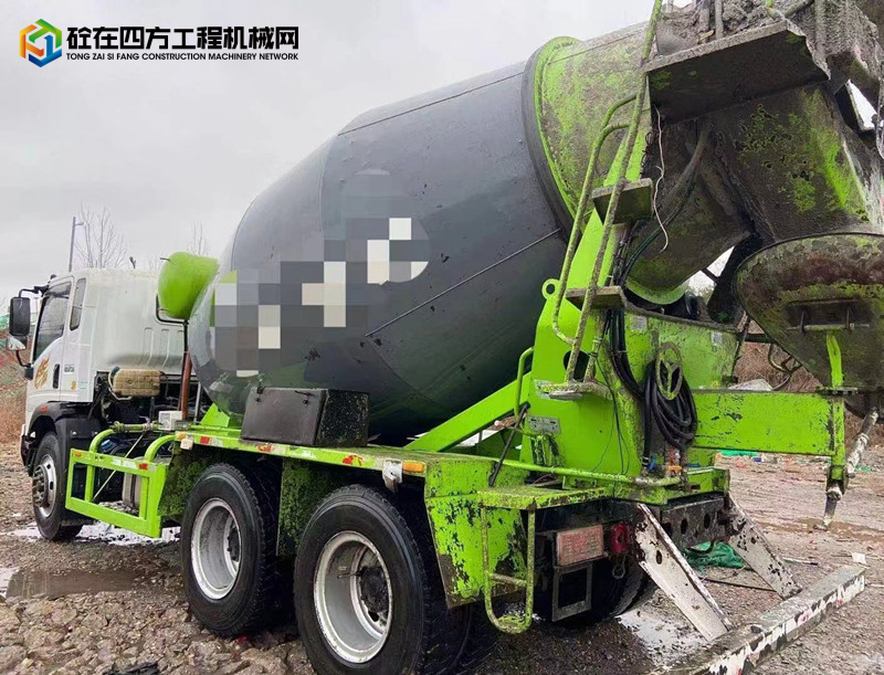 https://images.tongzsf.com/tong/truck_machine/20240119/165aa2ca14c71f.jpg