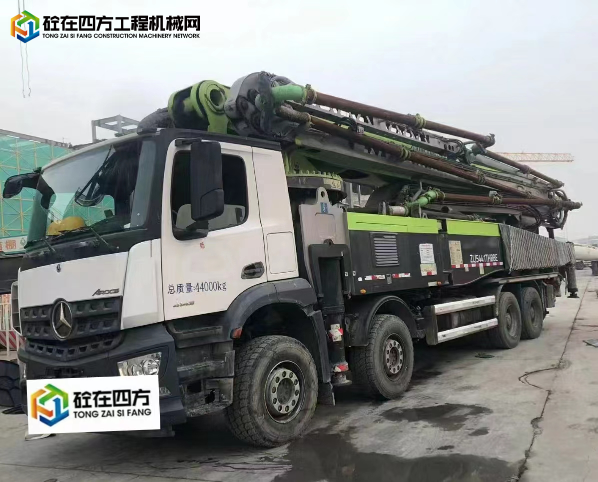 https://images.tongzsf.com/tong/truck_machine/20240122/165ade10a4f6a1.jpg