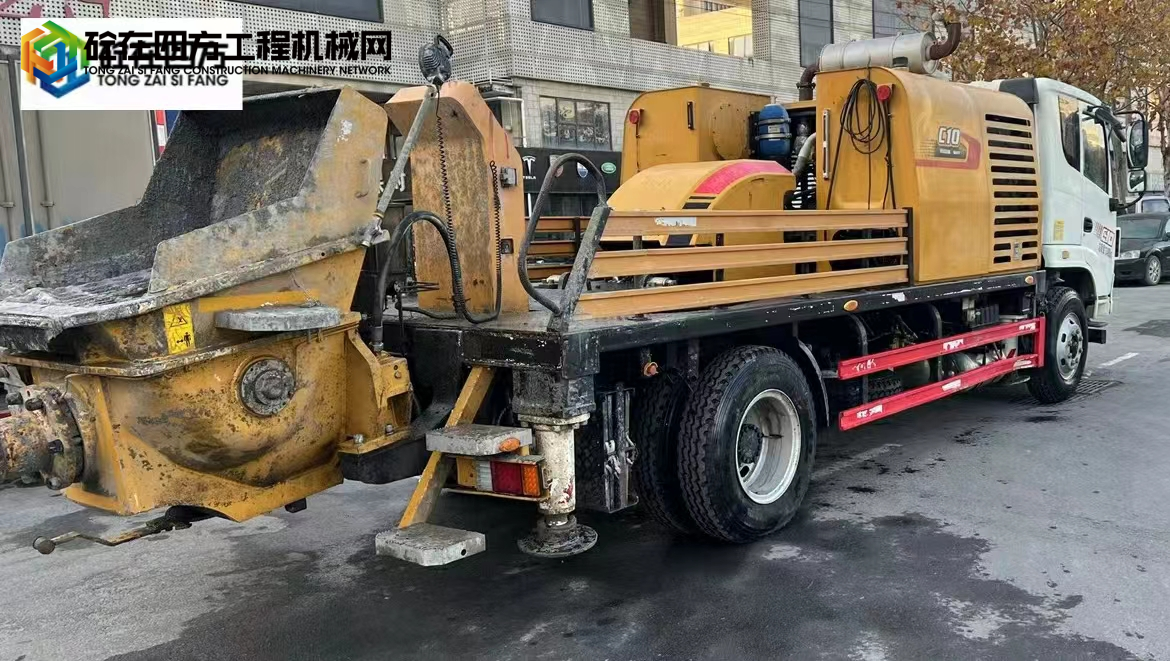 https://images.tongzsf.com/tong/truck_machine/20240122/165ae0a5a48ad9.jpg