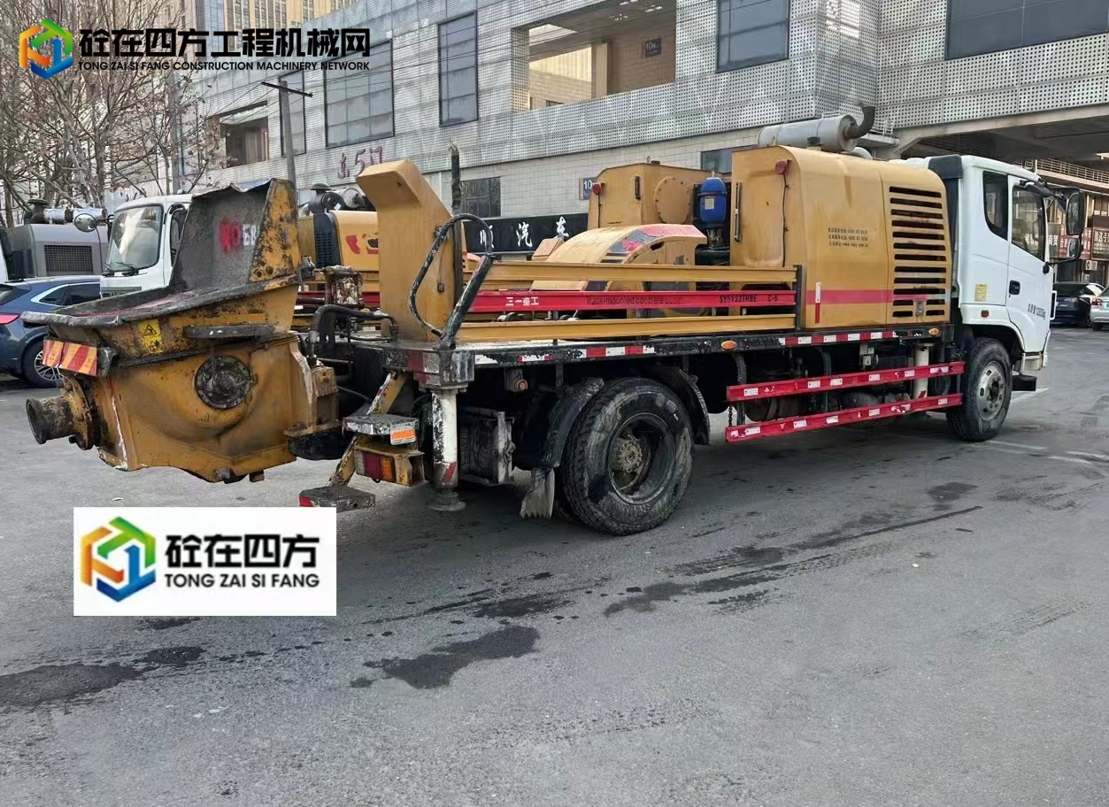 https://images.tongzsf.com/tong/truck_machine/20240122/165ae0c4990479.jpg