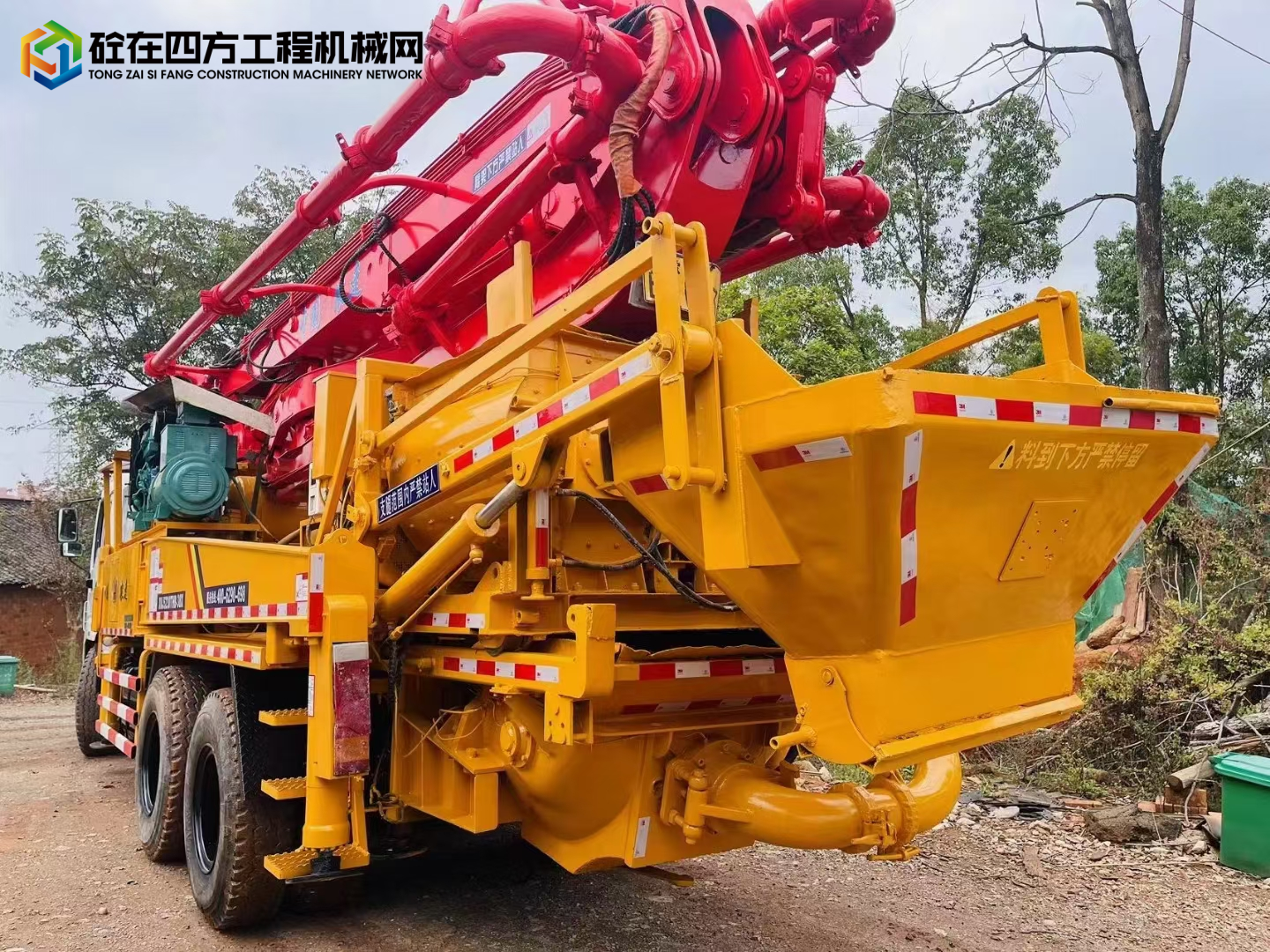 https://images.tongzsf.com/tong/truck_machine/20240126/165b35877c03ea.jpg