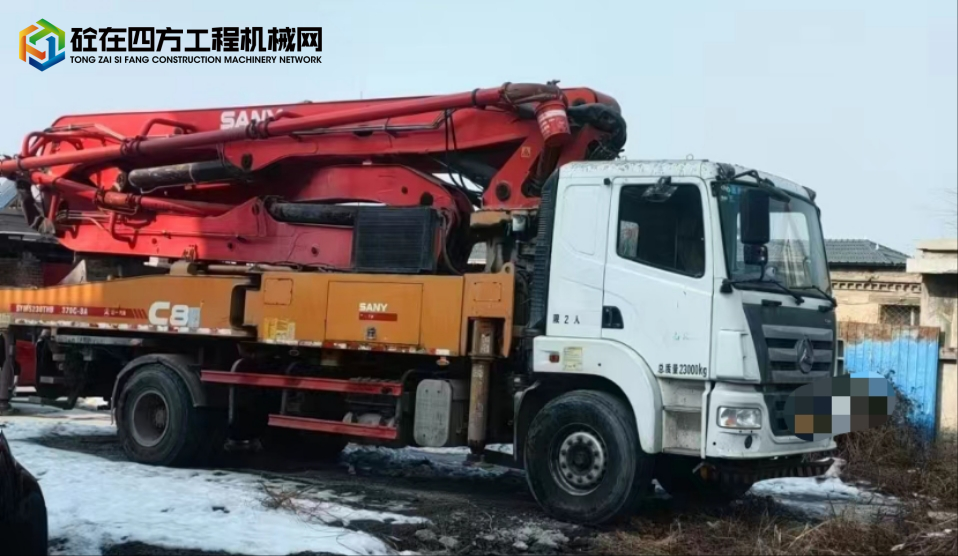 https://images.tongzsf.com/tong/truck_machine/20240130/165b8efbc4f8c1.jpg