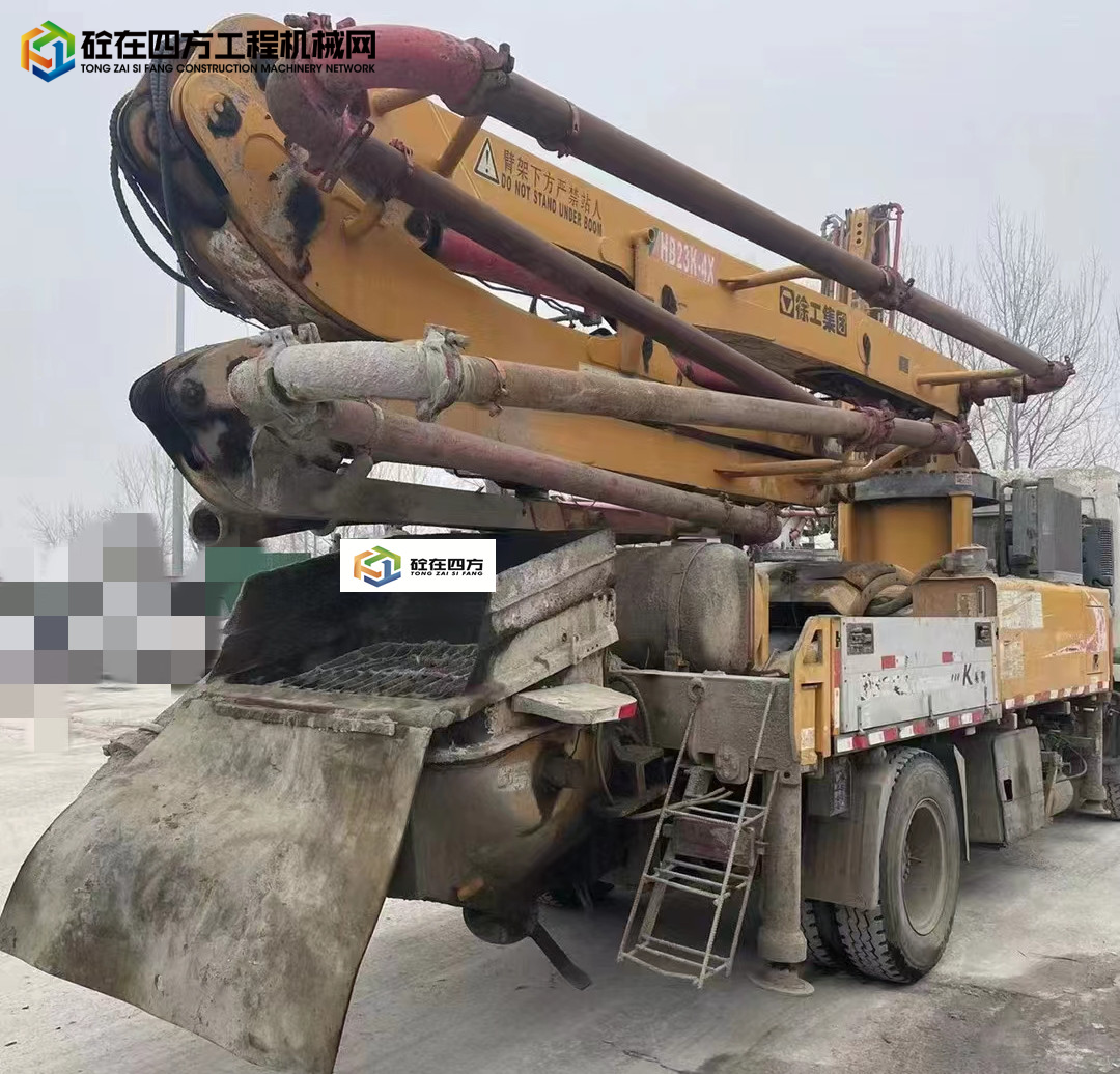 https://images.tongzsf.com/tong/truck_machine/20240131/165b9e6203ebda.jpg