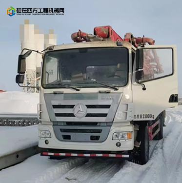 https://images.tongzsf.com/tong/truck_machine/20240131/165b9f382b8733.jpg