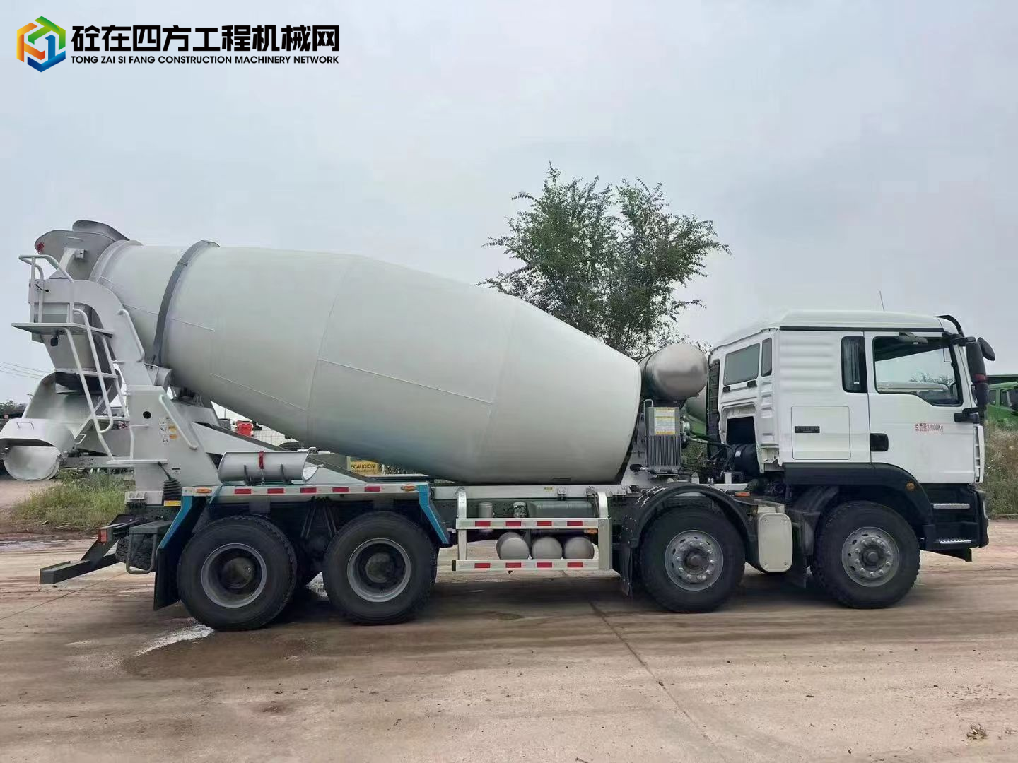 https://images.tongzsf.com/tong/truck_machine/20240131/165ba00021443f.jpg