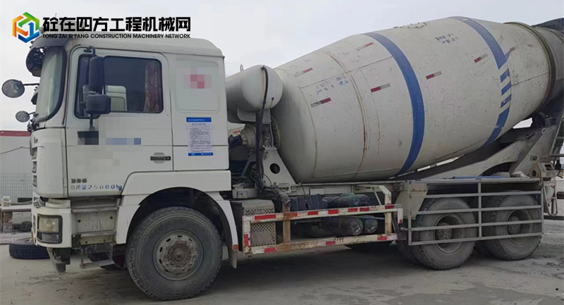 https://images.tongzsf.com/tong/truck_machine/20240201/165bb5b4f6b4a9.jpg