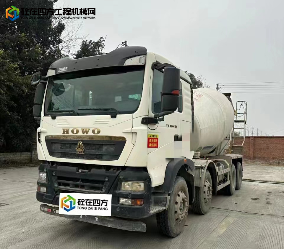 https://images.tongzsf.com/tong/truck_machine/20240202/165bc65b1f336a.jpg