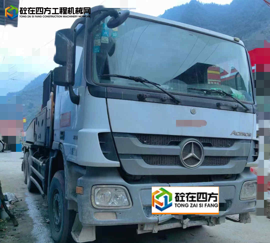 https://images.tongzsf.com/tong/truck_machine/20240202/165bc9d2d8ed79.jpg