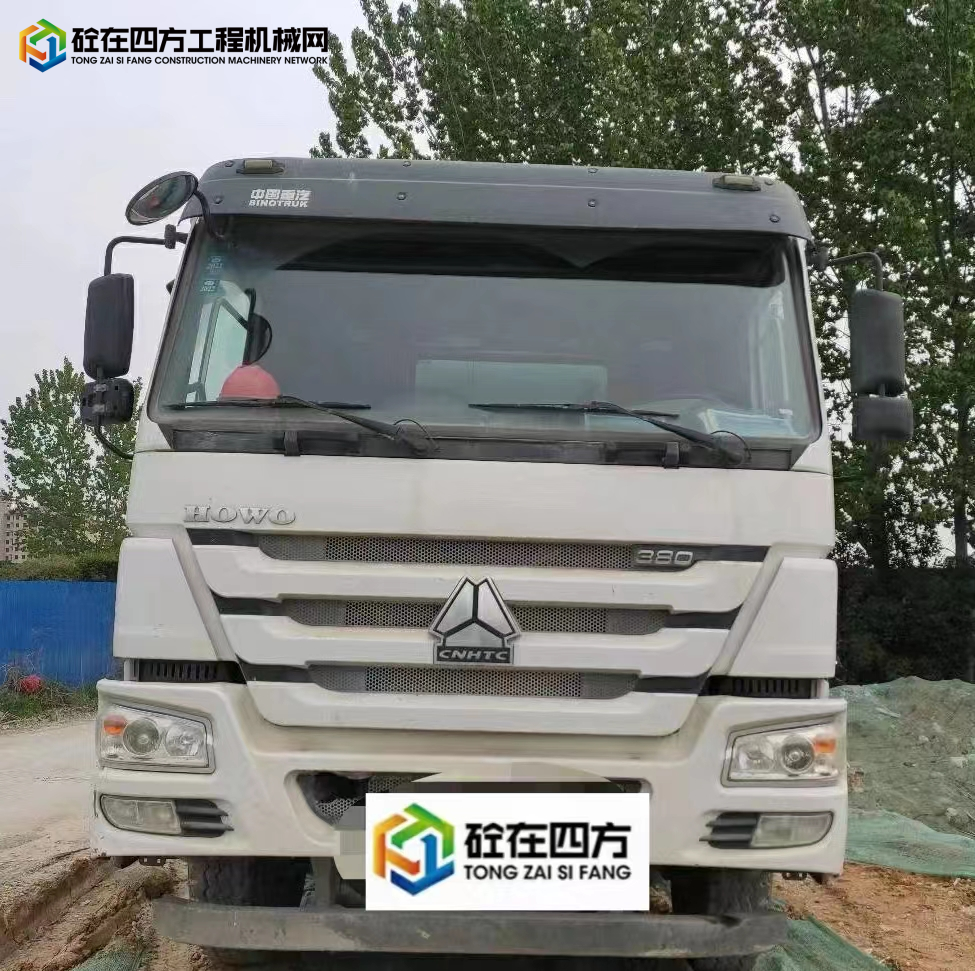 https://images.tongzsf.com/tong/truck_machine/20240220/165d40b612fec8.jpg