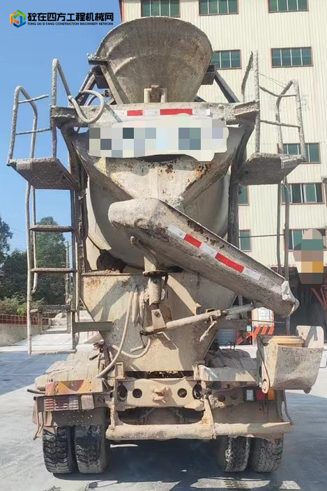 https://images.tongzsf.com/tong/truck_machine/20240222/165d6fe3304ceb.jpg