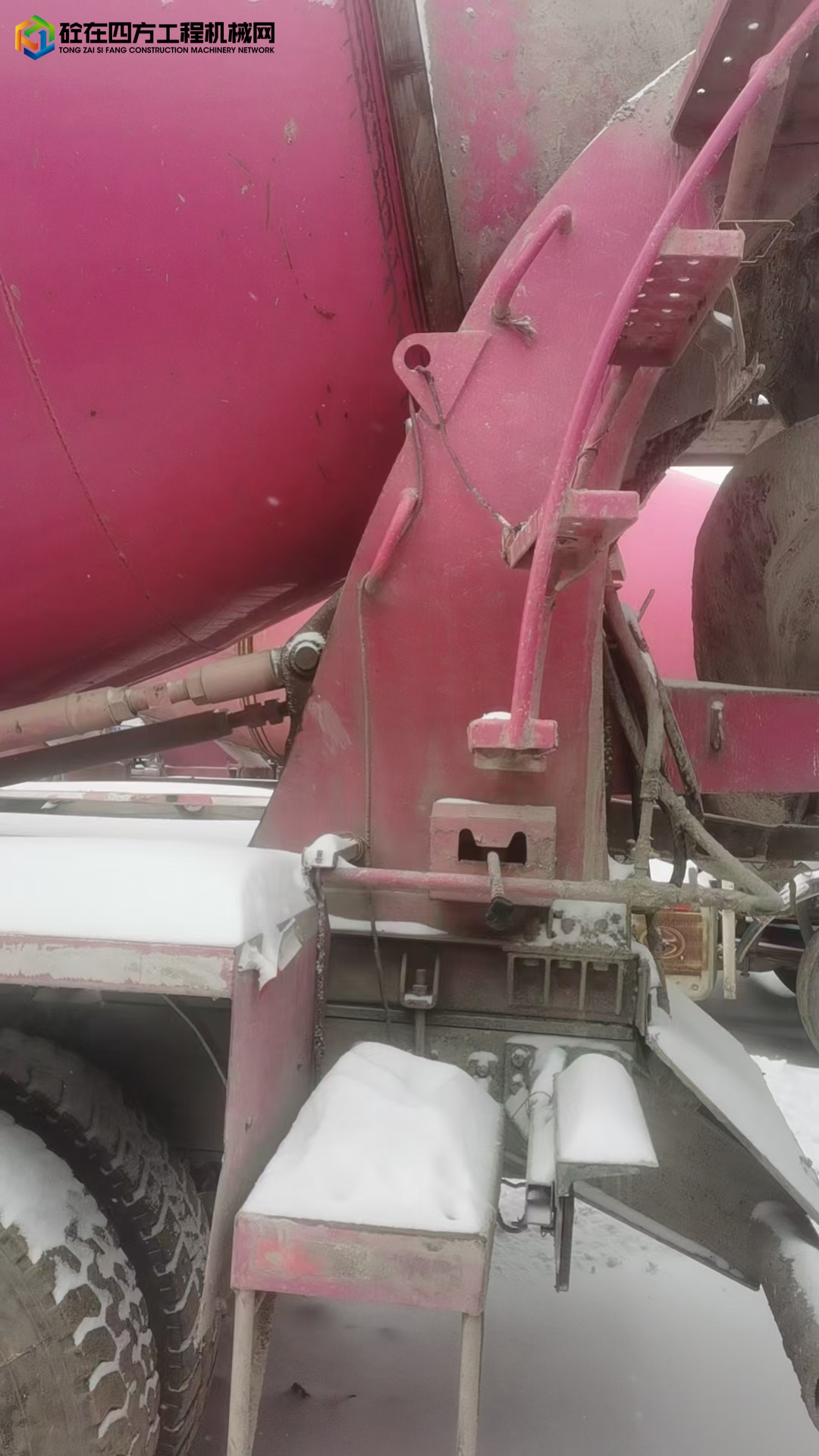https://images.tongzsf.com/tong/truck_machine/20240229/165dfddd6f22cb.jpg