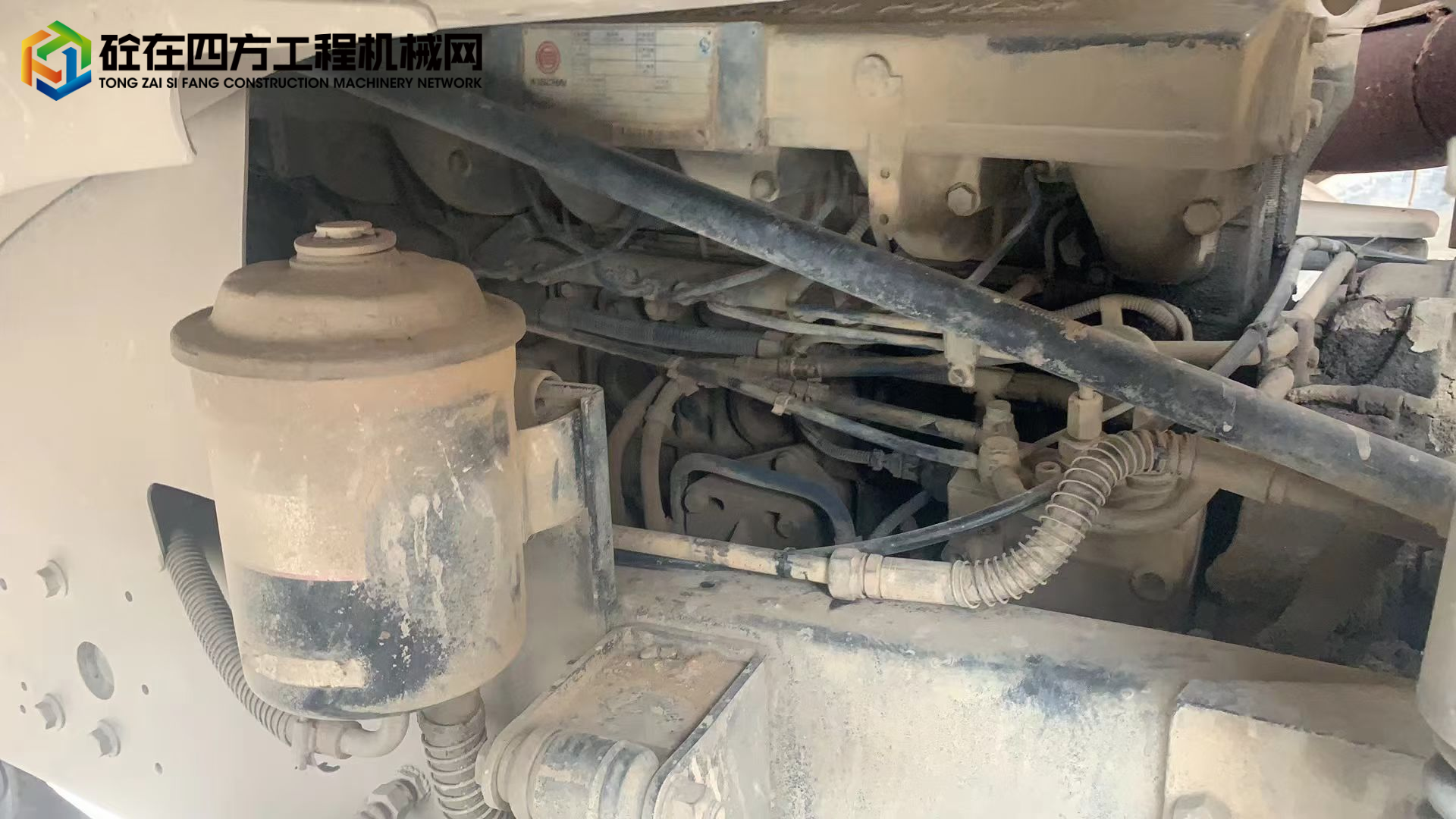 https://images.tongzsf.com/tong/truck_machine/20240307/165e934c6c3b5a.jpg
