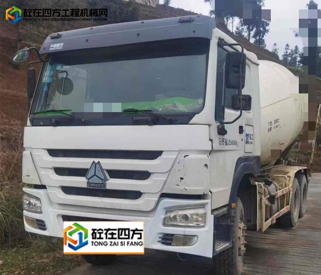 https://images.tongzsf.com/tong/truck_machine/20240308/165ea8f67aeb24.jpg