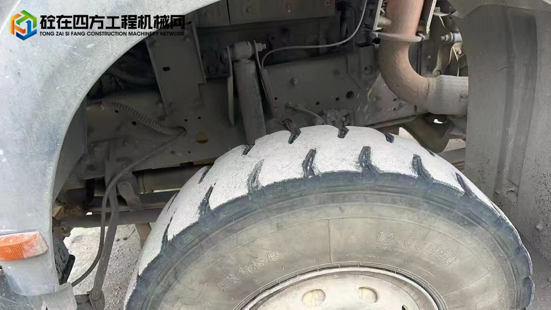 https://images.tongzsf.com/tong/truck_machine/20240311/165ee80506a801.jpg