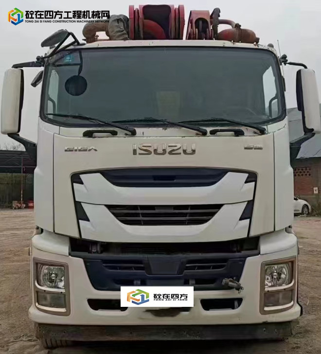 https://images.tongzsf.com/tong/truck_machine/20240313/165f16a1e3a413.jpg