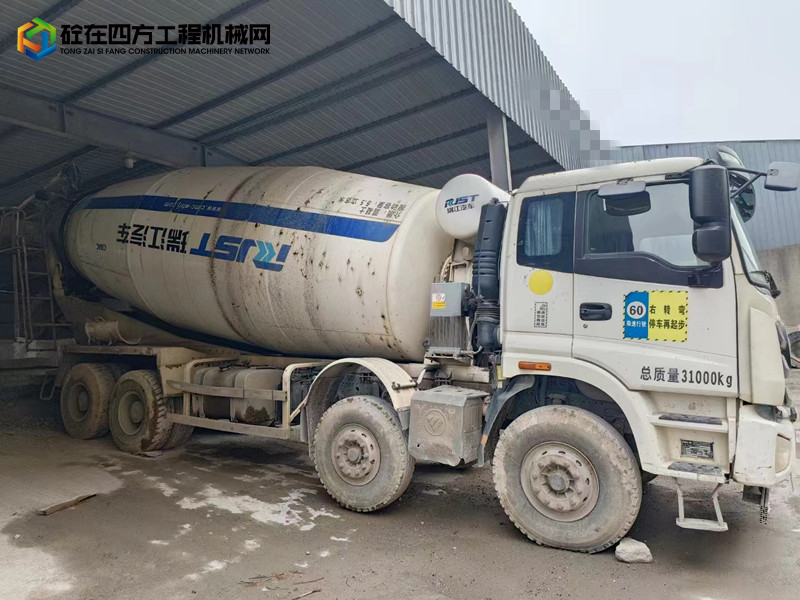 https://images.tongzsf.com/tong/truck_machine/20240321/165fb952a1fa41.jpg