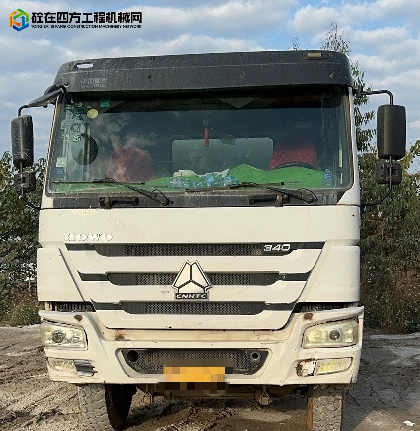 https://images.tongzsf.com/tong/truck_machine/20240321/165fc477f233c6.jpg