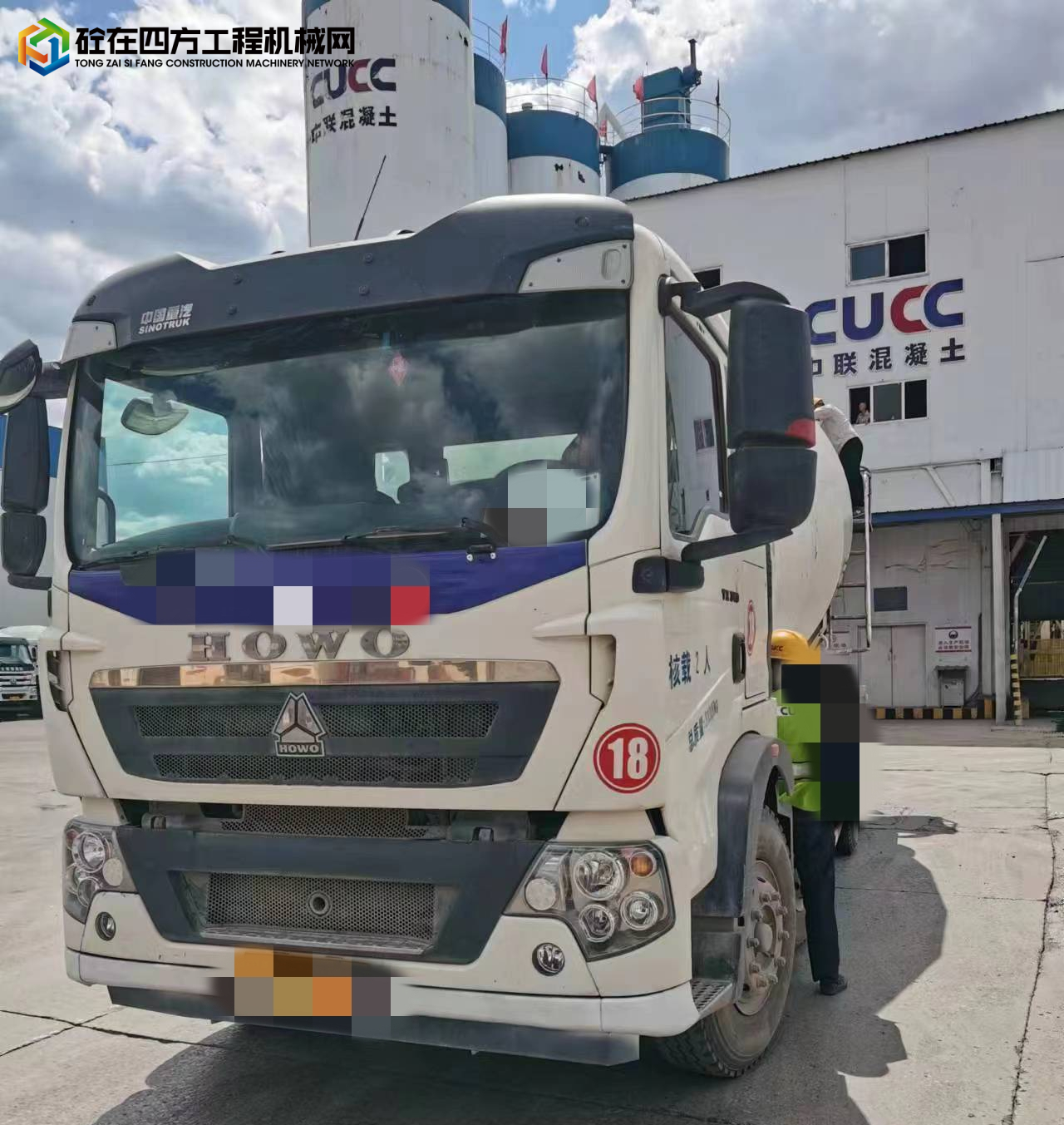 https://images.tongzsf.com/tong/truck_machine/20240322/165fd2f0bdc351.jpg