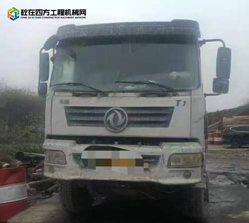 https://images.tongzsf.com/tong/truck_machine/20240325/166012afb338ff.jpg