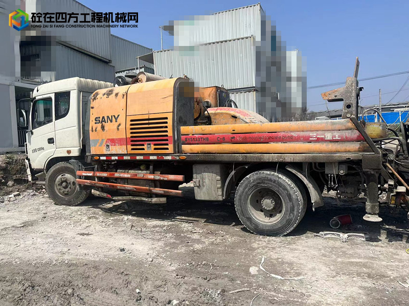 https://images.tongzsf.com/tong/truck_machine/20240401/1660a283e0cfbe.jpg