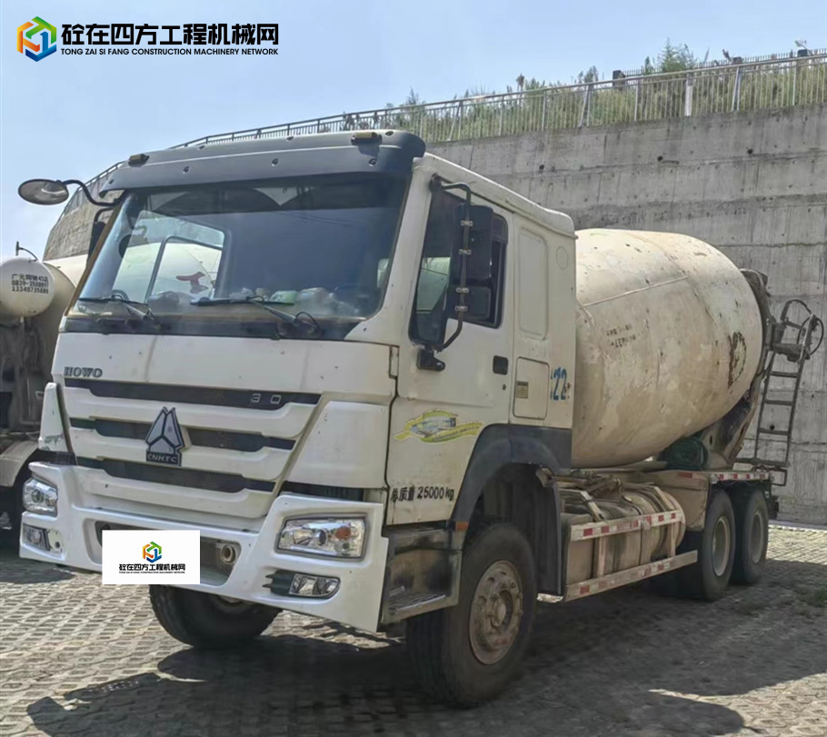 https://images.tongzsf.com/tong/truck_machine/20240410/16615f0b1a3718.jpg