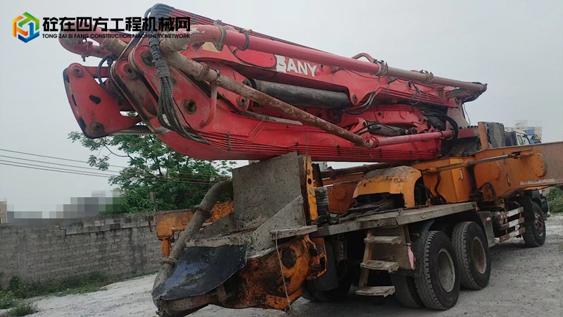https://images.tongzsf.com/tong/truck_machine/20240410/16615f8a3cdaa6.jpg