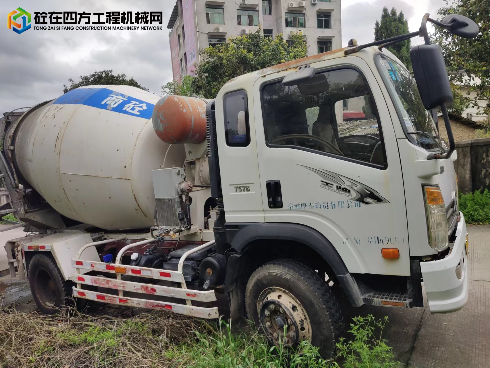 https://images.tongzsf.com/tong/truck_machine/20240410/16616513d8a332.jpg
