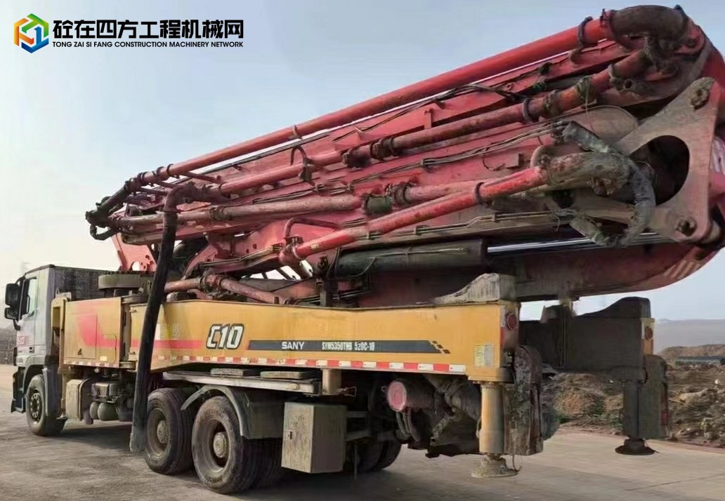 https://images.tongzsf.com/tong/truck_machine/20240415/1661cf7ca922fa.jpg