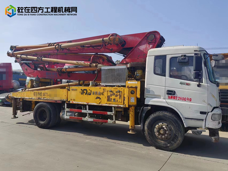 https://images.tongzsf.com/tong/truck_machine/20240419/16621d0fd81f0c.jpg