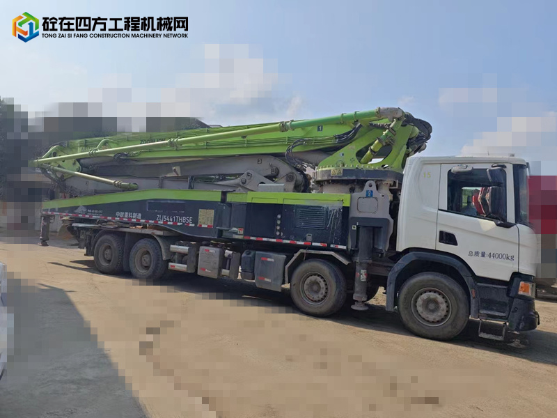 https://images.tongzsf.com/tong/truck_machine/20240422/16626270c8995f.jpg