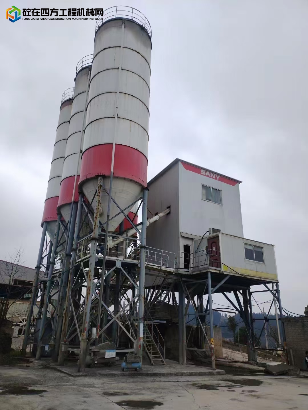 https://images.tongzsf.com/tong/truck_machine/20240428/1662df50e5f279.jpg