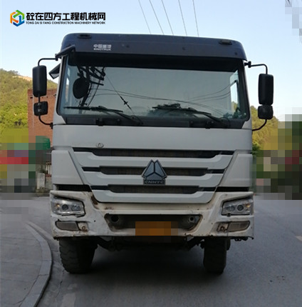 https://images.tongzsf.com/tong/truck_machine/20240430/16630a13f79aee.jpg