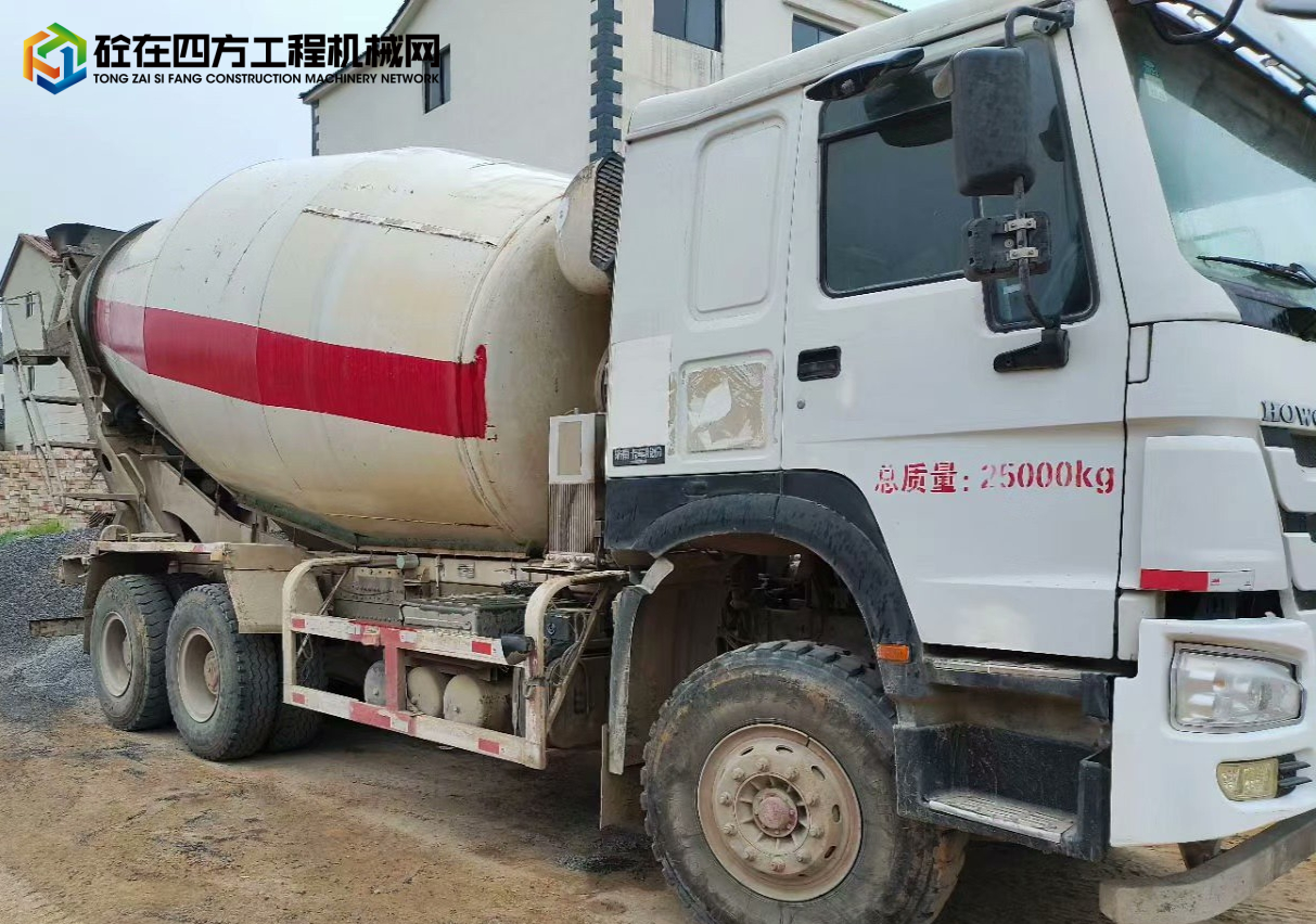 https://images.tongzsf.com/tong/truck_machine/20240502/166330ebcdfcd2.jpg