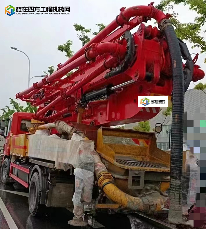 https://images.tongzsf.com/tong/truck_machine/20240506/16638a652cfb74.jpg